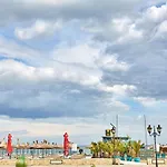 Smarald 1 Astoria Mamaia Nord Apartament