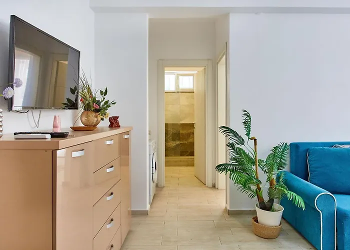 Smarald 1 * Năvodari