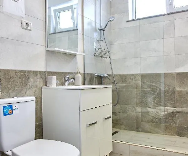 아파트 Smarald 1 *